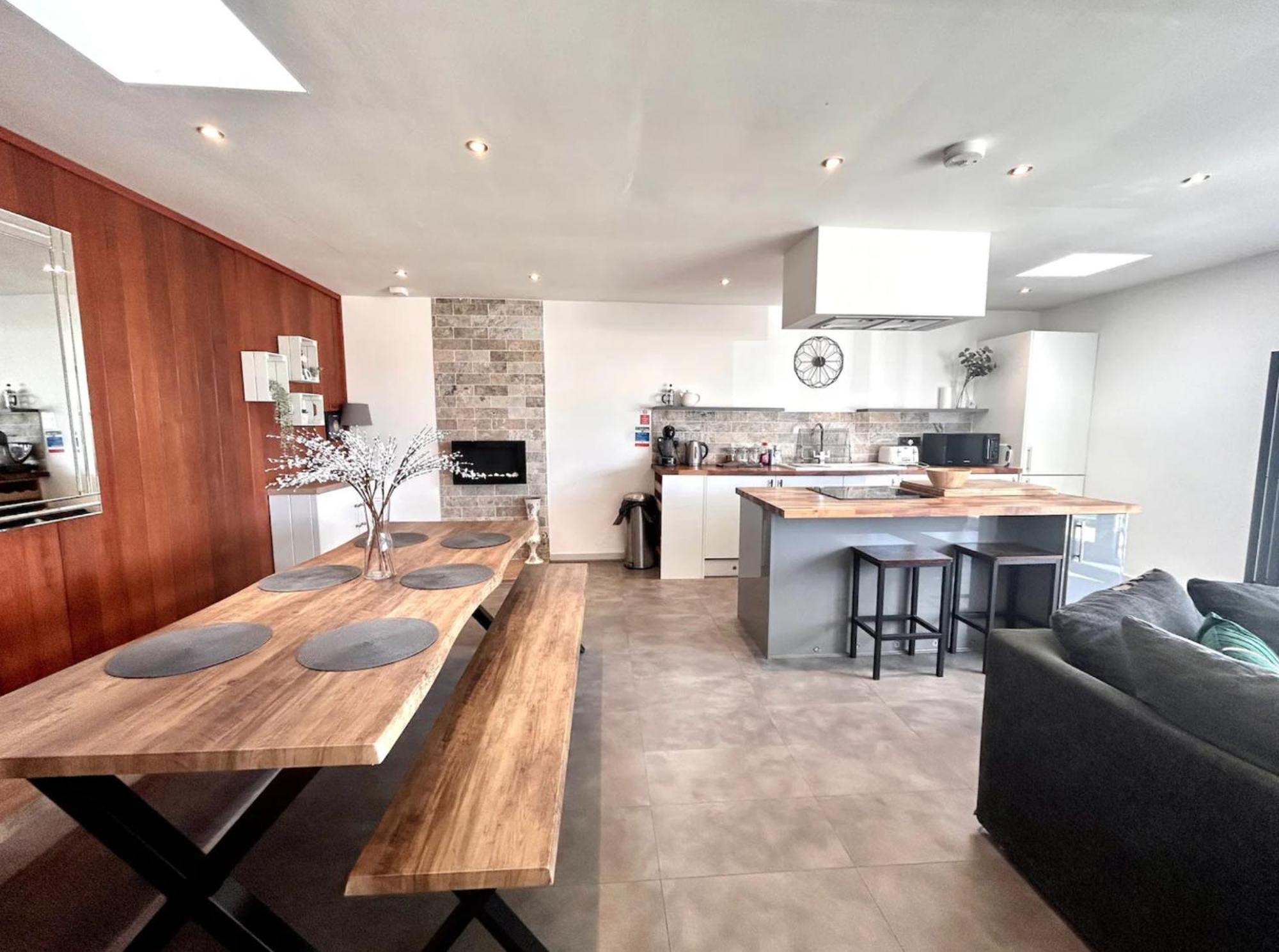 Clover Cottage Beeley Eksteriør billede