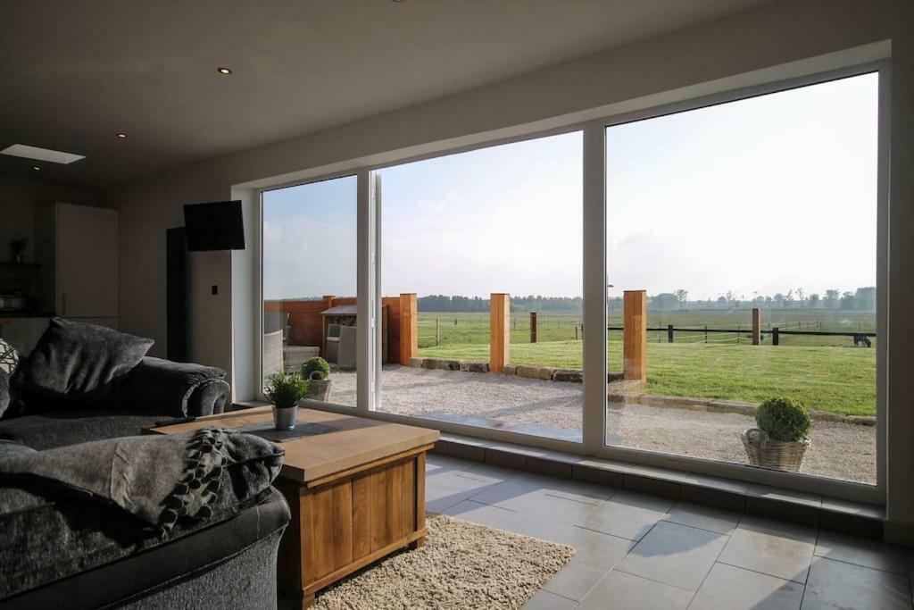 Clover Cottage Beeley Eksteriør billede